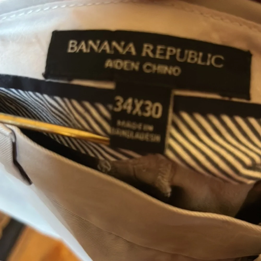 Banana Republic Chino Pants
